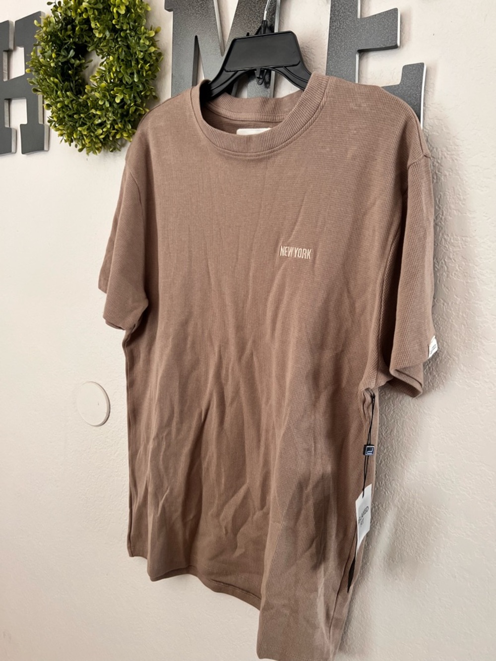 New York Short Sleeve Men's Tee in Brown